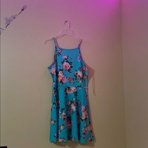 Pretty Light Blue Floral MIDI Dress